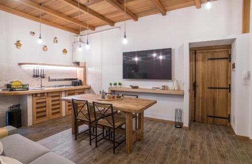 Moltrasio Apartment | GuestHost - Il Cedro - Cozy House for 4
