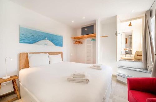 Praia das Macas House | GuestReady - A special place near the beaches
