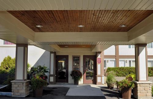 Montmagny Regional County Municipality Hotel | Hôtel Centre-Ville