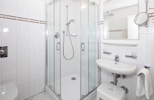 Seebad Heringsdorf Apartment | Hübsches Apartment mit Zwei Balkonen - nur 100m zum Kilometerlangen Ostseestrand
