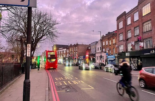 Clapton House | Hackney Suites - Double En-suite Room (G2)