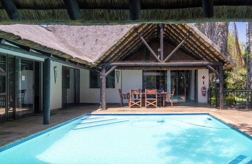 Hammanskraal Cabin | Halali Wilderness Game Ranch