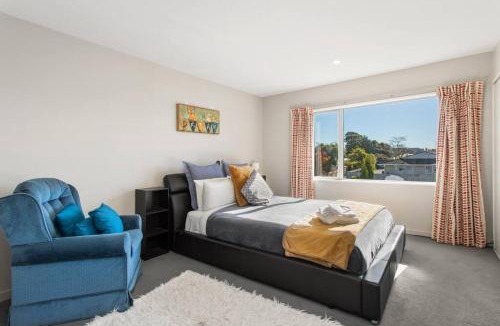 Riccarton House | Handy Riccarton Hagley Park CBD 10 Mins