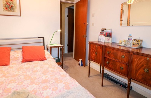 Pentrich Cottage | HARTSHAY OLD SCHOOL, pet friendly in Ripley, Derbyshire