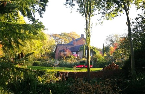 Stanley Common House | Hayeswood Lodge Luxury Accommodation