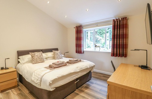 Belper Cottage | HAZEL COTTAGE, romantic, luxury holiday cottage in Belper