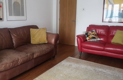Stoke Newington Apartment | Heart of Stoke Newington