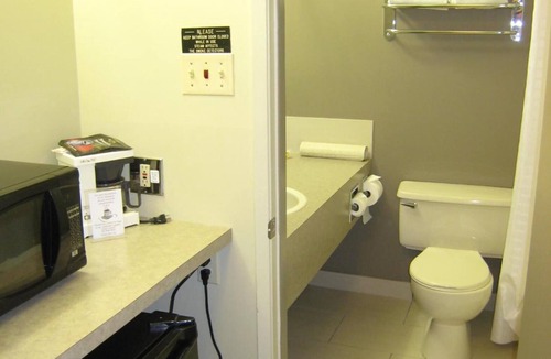 East Kootenay Hotel | Heritage Inn Hotel & Convention Centre Cranbrook