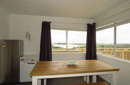 Merita House | HIlltop View
