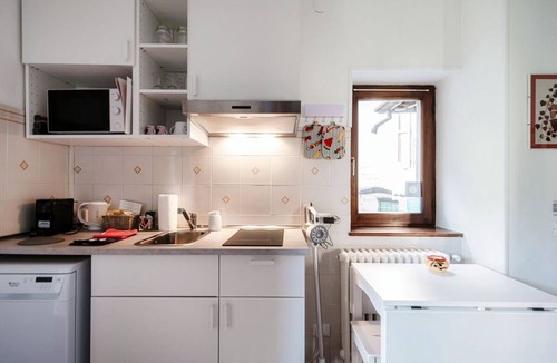 Nesso Apartment | Historic Home in Nesso (La Torre di Nesso)