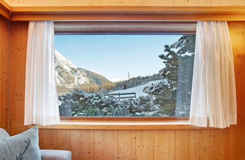 Premadio Apartment | Holiday Apartment "Tra-Monti E Mare" with Mountain View, Private Terrace & Sauna
