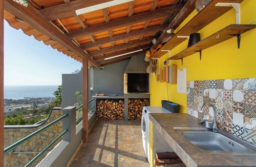 Santo Antonio Villa | Holiday Home 'Barcelos View' with Private Pool, Private Terrace and Wi-Fi