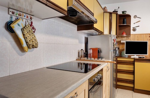 Fontana Nuova-Bevia House | Holiday Home 'Casa della Rosina' with Mountain Views