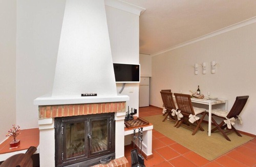 Verdizela House | Holiday home with garden, grill, and terrace