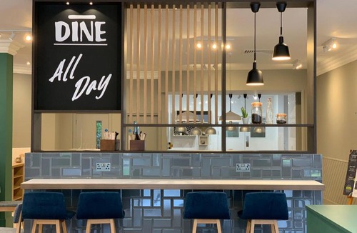 Aylesbury Hotel | Holiday Inn Aylesbury by IHG