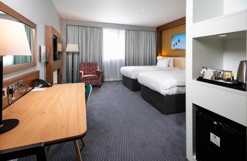 Derby Hotel | Holiday Inn Derby Riverlights by IHG