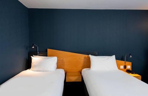 Pride Park Hotel | Holiday Inn Express Derby Pride Park by IHG