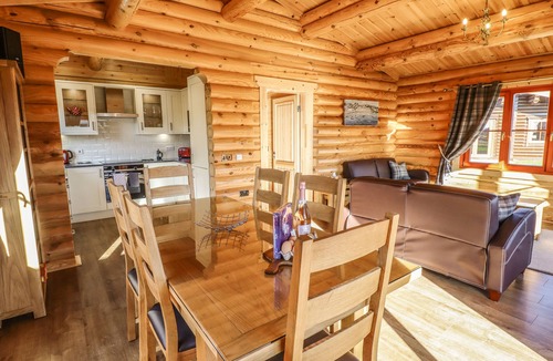 Castle Bytham Cottage | Holly Lodge
