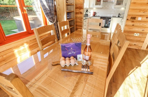 Castle Bytham Cottage | Holly Lodge