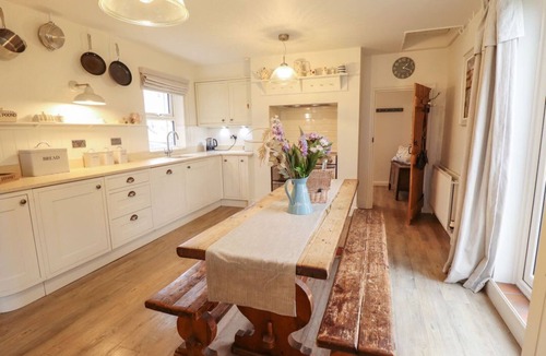 Frampton House | Holt House is in Bicker. 4bed.