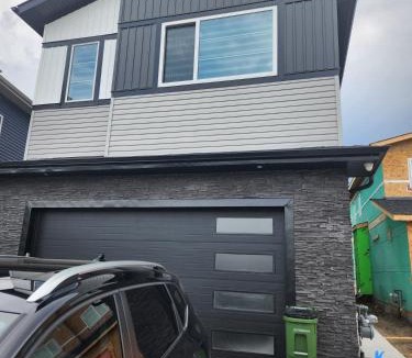 Northeast Edmonton Apartment | Home Away from Home 2 bedrooms