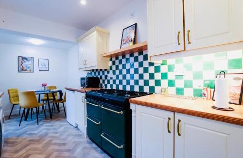 Northampton House | Home away from home-business & leisure travellers