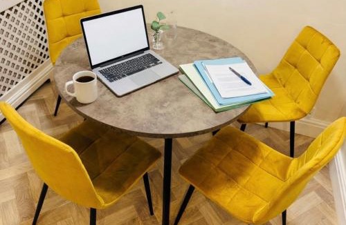 Northampton House | Home away from home-business & leisure travellers