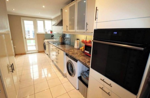 Bletchley House | Home in Milton Keynes