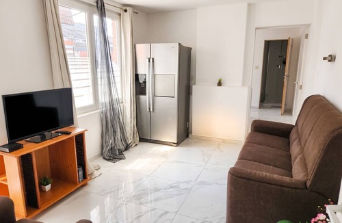Laplaigne House | Homerez - 4-bedroom house in Brunehaut
