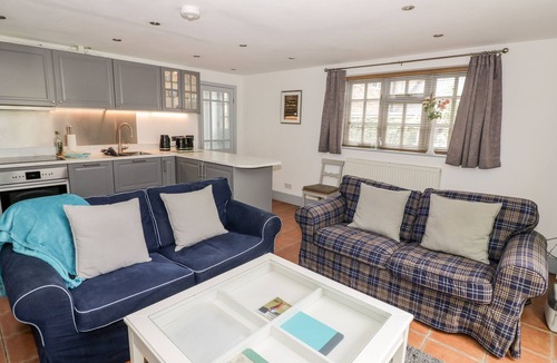 Halford Cottage | HOMESTEAD COTTAGE, with a garden in Halford
