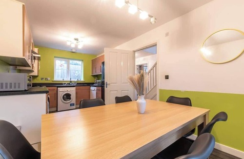 Peterborough House | Host & Stay | Moresby Way