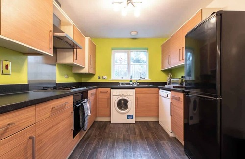 Peterborough House | Host & Stay | Moresby Way