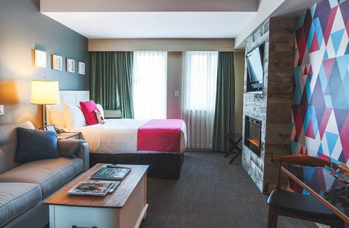 Village North Hotel | Hotel ∙ 1 bedroom ∙ 4 guests