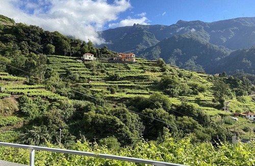 Sao Vicente House | House in the Mountains With Garden