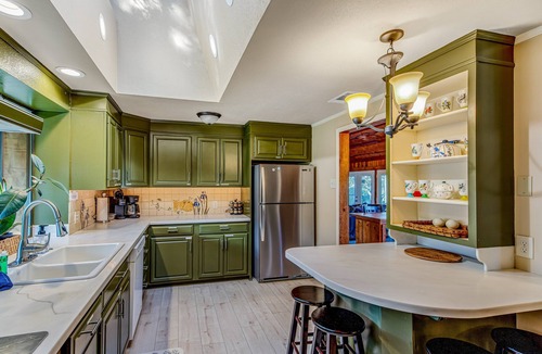 Dripping Springs House | Huge 4BR Home w/Pool & Games | Spacious Yard