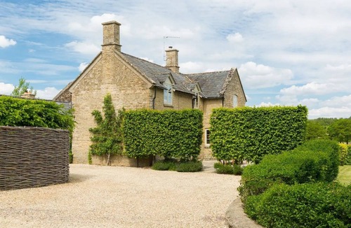 Chipping Norton House | Idyllic Cotswold Farmhouse