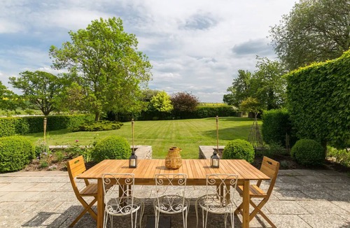 Chipping Norton House | Idyllic Cotswold Farmhouse