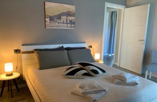 Colico Piano House | Il Fienile - Historic Molino Maufet Watermill - Lake Como