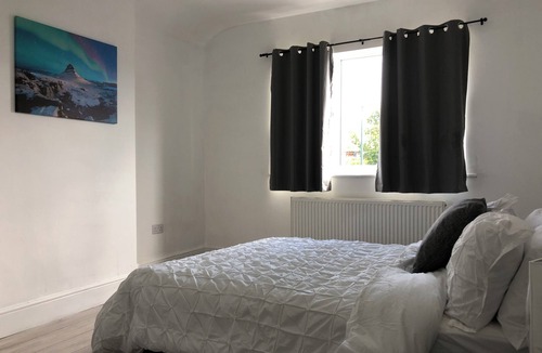 Sneinton House | Immaculate 3-Bed House in Nottingham