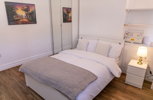 Oadby House | Inviting 3-Bed House in Leicester in Leicester