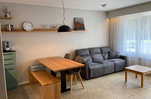 Arosa Apartment | Irmella 12 Appartement/Fewo, Bad, WC, 5-Bettwohnung 5-Bettwohnung by Interhome