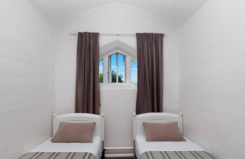 Addington Hostel | Jailhouse Accommodation - Hostel