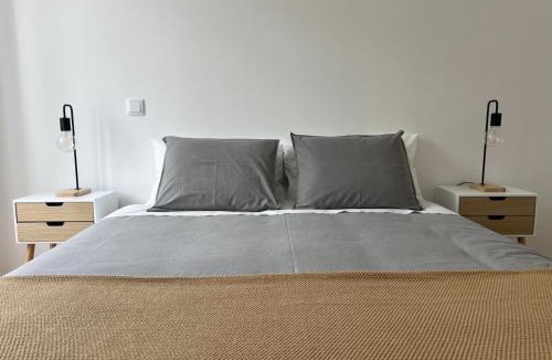Miranda do Corvo Apartment | Janelas da Praça