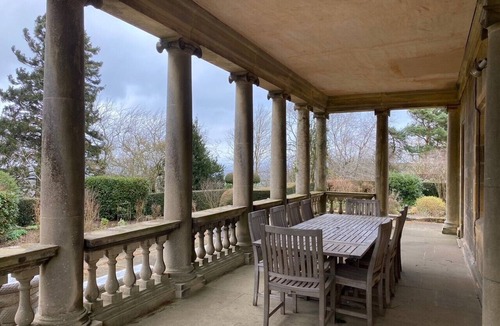 Chipping Campden House | Kiftsgate Court in the Cotswolds