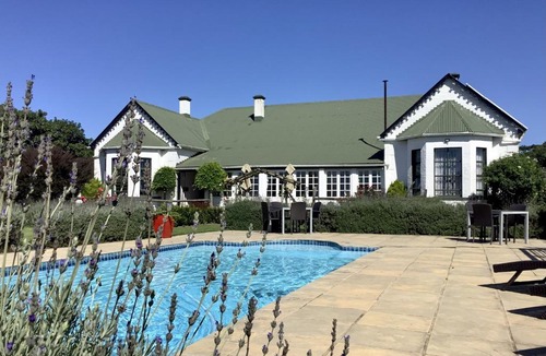 Bathurst House | Kingston Farm