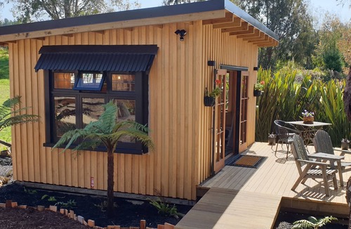 Upper Moutere Cottage | Kissing Gate Escape: top 14 in world TripAdvisor