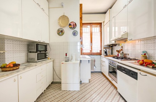 Stresa House | La Finestra Sul Lago: Lake Maggiore View & Garden
