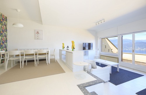 Someraro Apartment | La Perla Del Lago