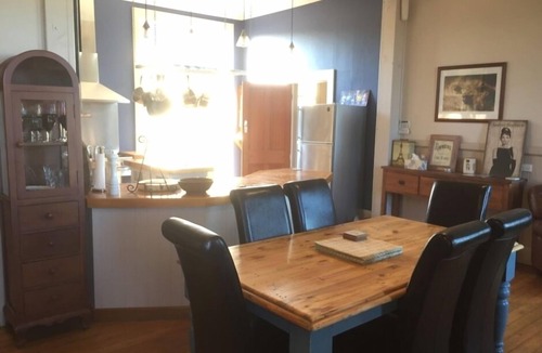 Amberley House | La Poste: historic accommodation in Amberley