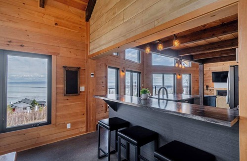 Saint-Joseph-de-la-Rive Ski Chalet | La Réserve des Éboulements spa